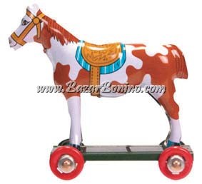 AS0490 - Cavallo Pezzato su Carretto Decorativo in Latta