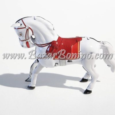 AS0510 – Cavallo Bianco in Latta